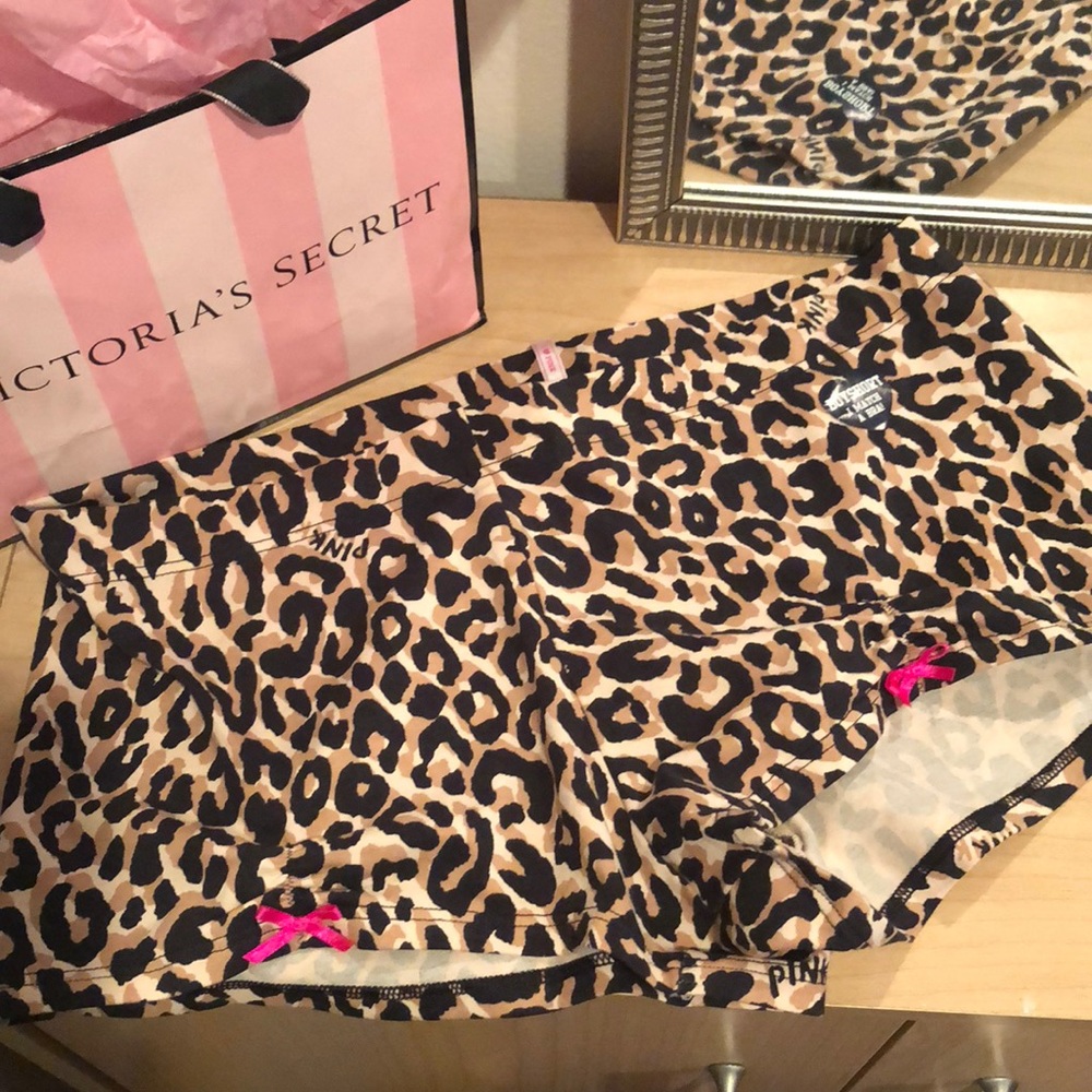 Leopard print boy shorts